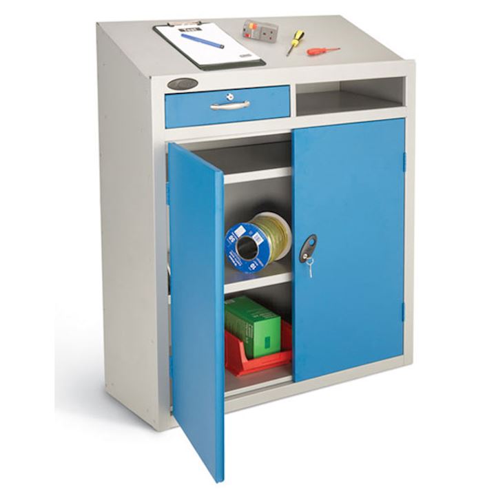Industrial Workstation with Sloping Top by Probe
